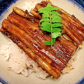 ホクホク絶品☆国産の焼き穴子丼